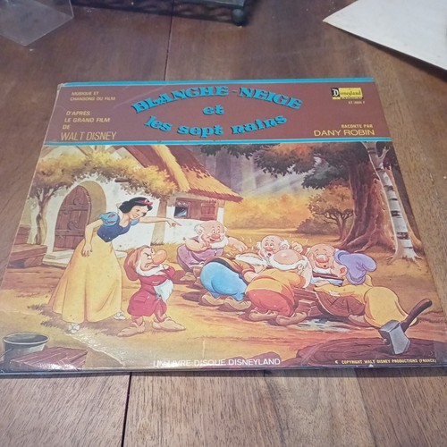 Blanche neige les nains - et, 7