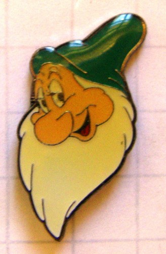 Spilla disney timide bashful - timide, 7