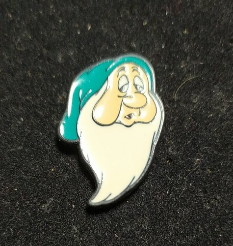 Pins disney blanche neige - blanche, et