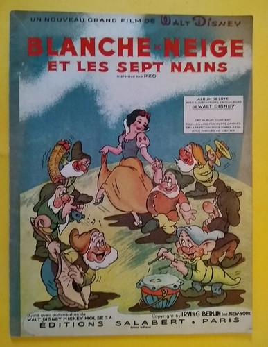 Blanche neige les - et,