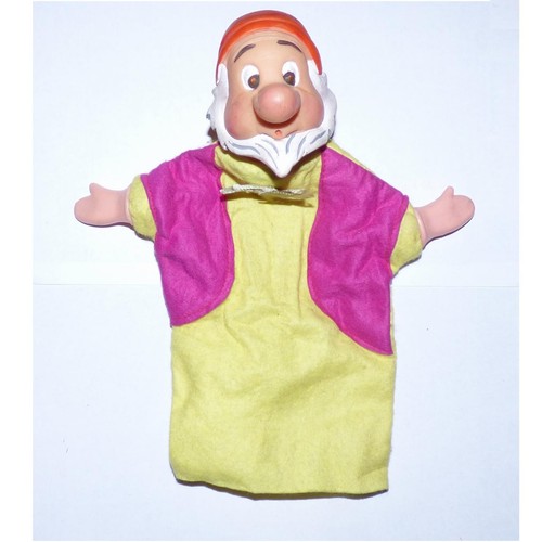 Marionnette timide des 7 - des,